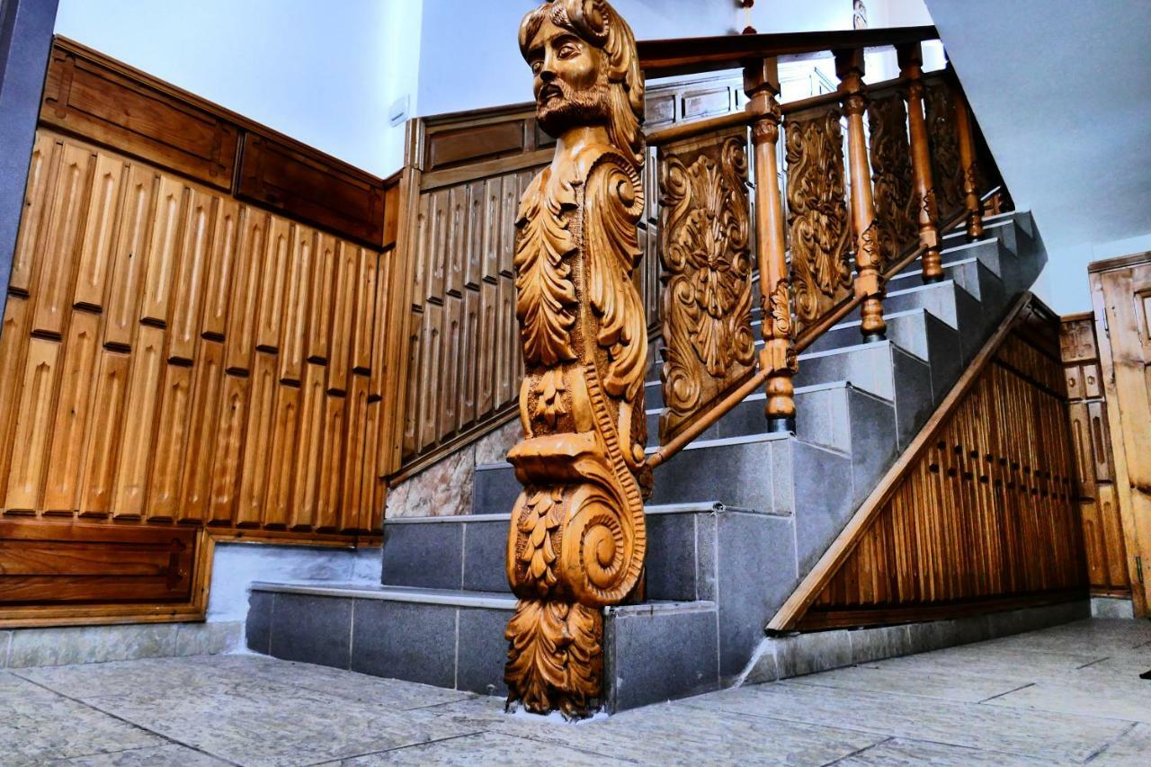 Pensiunea Roua Florilor Hotel อานีนา ภายนอก รูปภาพ